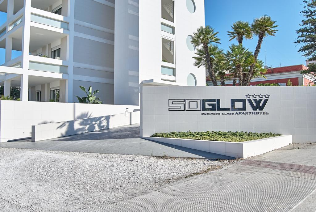 Soglow Business Class Hotel Мольфетта Экстерьер фото